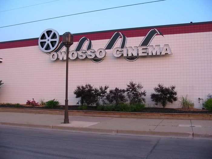 NCG Cinema - Owosso (Owosso Cinemas) - June 2002 (newer photo)